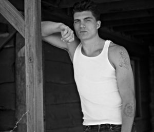Zane Holtz