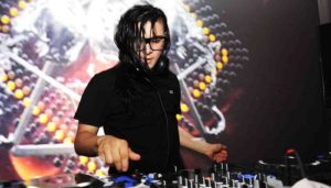 Skrillex(Sonny John Moore)