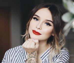 Acacia Brinley