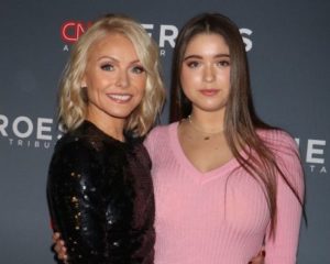 Lola Grace Consuelos